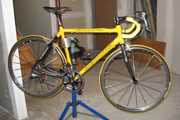DEVINCI BICYCLE devinci bicycle: